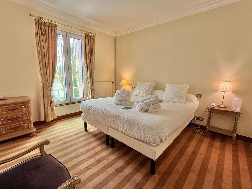 Logis Hôtel Le Rivage Gien Quarto foto